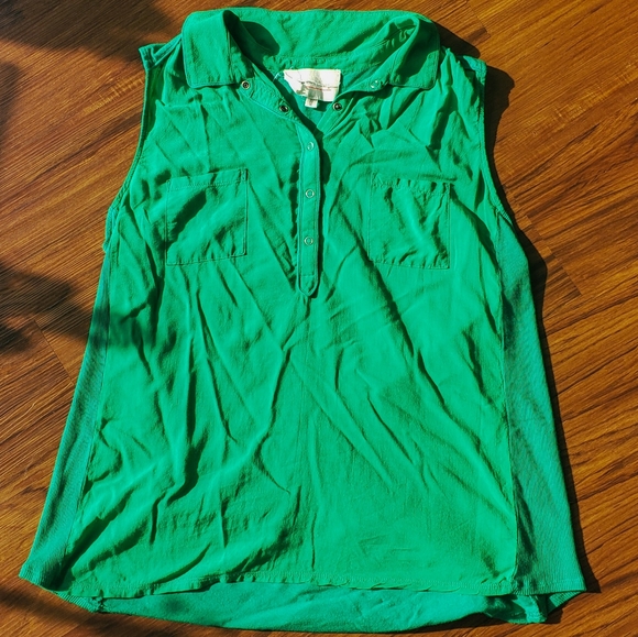 Sleeveless Two by Vince Camuto Collared Top - Picture 3 of 6